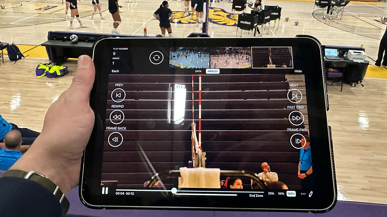 SkyCoach Video Replay Volleyball